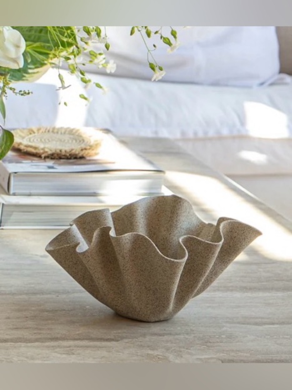“CURIOUS CLAY” CERAMIC RUFFLE BOWL